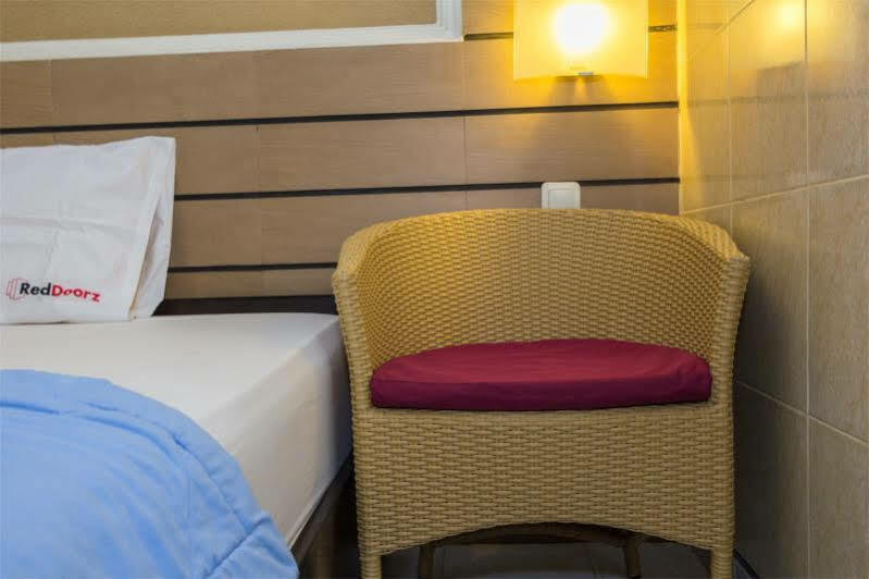 Reddoorz @ Kedonganan Jimbaran Hotell Eksteriør bilde
