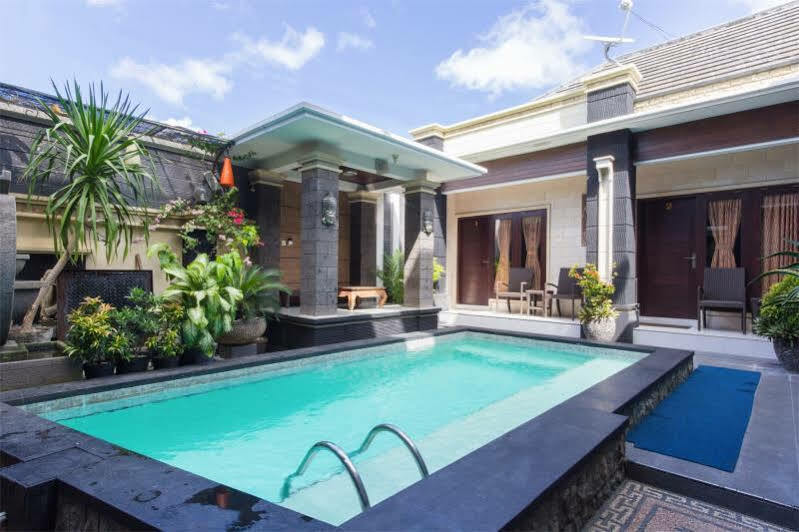 Reddoorz @ Kedonganan Jimbaran Hotell Eksteriør bilde